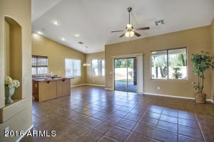 1432 E Strawberry Dr, Gilbert, AZ 85298 photo 5