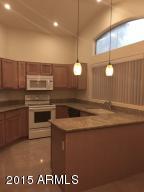 3215 E Laurel Ln, Phoenix, AZ 85028 photo 8