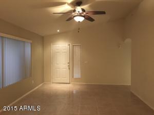 3215 E Laurel Ln, Phoenix, AZ 85028 photo 4