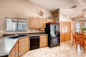 4213 E Windsong Dr, Phoenix, AZ 85048 photo 11