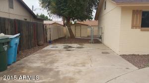 4816 N 69th Dr, Phoenix, AZ 85033 photo 6