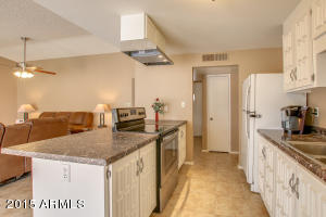 2025 N 70th Dr, Phoenix, AZ 85035 photo 12