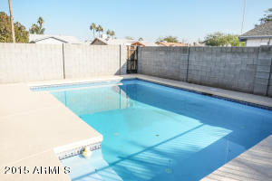 2025 N 70th Dr, Phoenix, AZ 85035 photo 23