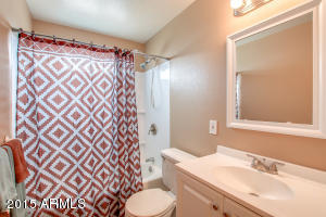 2025 N 70th Dr, Phoenix, AZ 85035 photo 17