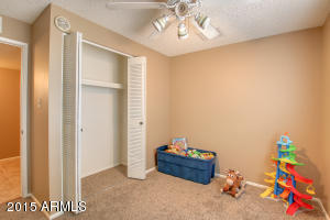 2025 N 70th Dr, Phoenix, AZ 85035 photo 21