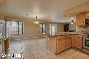 3921 Esplanade Ave, Gilbert, AZ 85297 photo 17