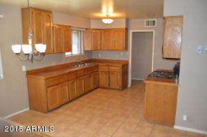 2312 E Chipman Rd, Phoenix, AZ 85040 photo 8