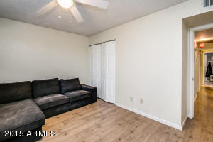 2340 E Manhatton Dr, Tempe, AZ 85282 photo 7