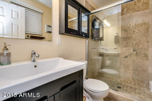 2340 E Manhatton Dr, Tempe, AZ 85282 photo 14