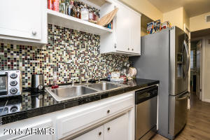 2340 E Manhatton Dr, Tempe, AZ 85282 photo 19