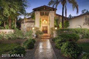 3413 E Kachina Dr, Phoenix, AZ 85044 photo 1