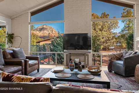 215 Canyon Wren Dr, Sedona, AZ 86336