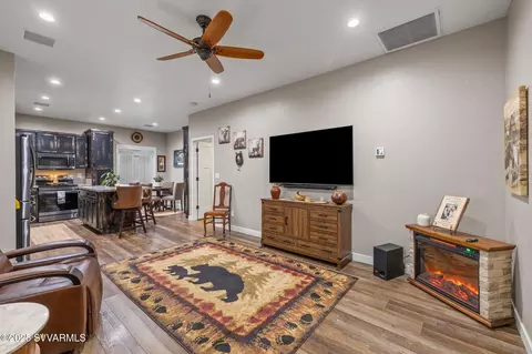 13856 E Deer, Dewey, AZ 86327 photo 9