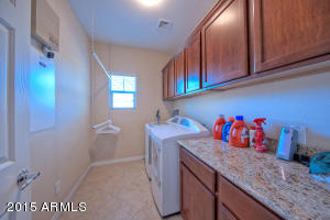 3932 E Cat Balue Dr, Phoenix, AZ 85050 photo 12