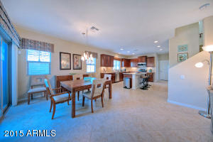 3932 E Cat Balue Dr, Phoenix, AZ 85050 photo 4
