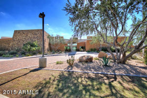 3932 E Cat Balue Dr, Phoenix, AZ 85050 photo 22