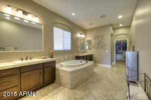 4534 N 33rd Pl, Phoenix, AZ 85018 photo 13