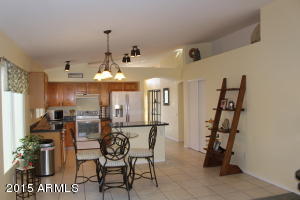2206 E Monona Dr, Phoenix, AZ 85024 photo 4
