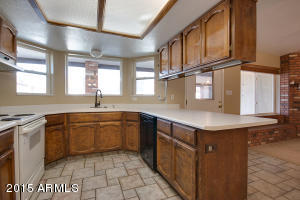 460 Encinas Ave, Gilbert, AZ 85234 photo 10