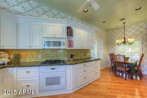 2911 N Manor Dr E, Phoenix, AZ 85014 photo 10