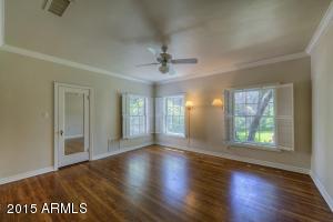 2911 N Manor Dr E, Phoenix, AZ 85014 photo 21