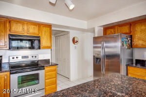 4521 E Sandia St, Phoenix, AZ 85044 photo 12