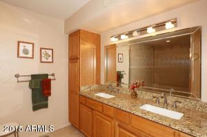 219 E Acapulco Ln, Phoenix, AZ 85022 photo 20