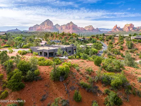 30 St Moritz Rd, Sedona, AZ 86336
