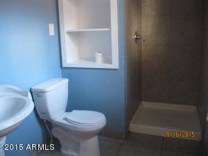 6639 N 28th Dr, Phoenix, AZ 85017 photo 9