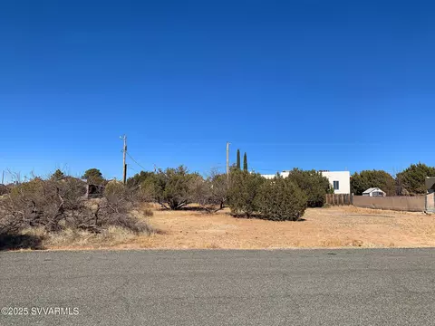 4736 E Kerry Dr, Rimrock, AZ 86335