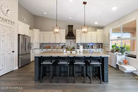 2310 W High Country Dr, Cottonwood, AZ 86326