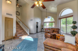 326 E Stonebridge Dr, Gilbert, AZ 85234 photo 5