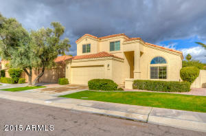 326 E Stonebridge Dr, Gilbert, AZ 85234 photo 3