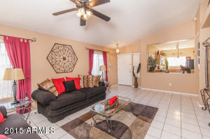 2956 E Michelle Way, Gilbert, AZ 85234 photo 2