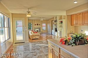 1375 S Hazel St, Gilbert, AZ 85296 photo 4