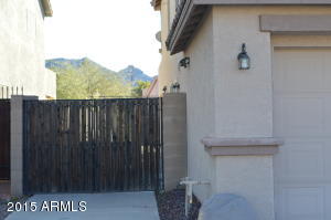 501 E Milada Dr, Phoenix, AZ 85042 photo 2