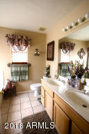 2317 E Smoke Tree Rd, Gilbert, AZ 85296 photo 15