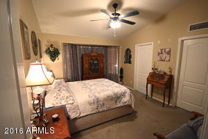 2317 E Smoke Tree Rd, Gilbert, AZ 85296 photo 8