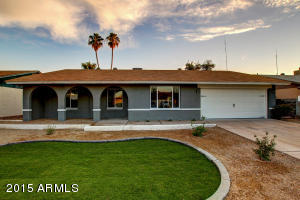 2117 E Cornell Dr, Tempe, AZ 85283 photo 1