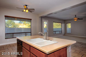 4354 S Summit St, Gilbert, AZ 85297 photo 9
