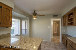 839 W Linger Ln, Phoenix, AZ 85021 photo 4