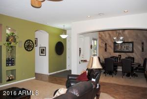 4137 W Hackamore Dr, Phoenix, AZ 85083 photo 4