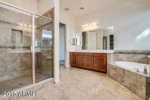 3646 E Cassia Ln, Gilbert, AZ 85298 photo 13
