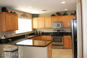 3273 E Warbler Rd, Gilbert, AZ 85297 photo 3