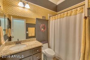 2066 E Appleby Rd, Gilbert, AZ 85298 photo 9