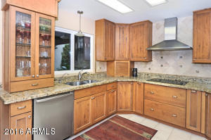 4314 E Fairmount Ave, Phoenix, AZ 85018 photo 5