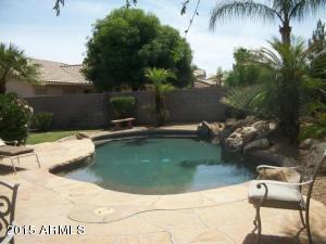 2287 E Amber Ln, Gilbert, AZ 85296 photo 2
