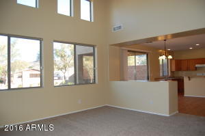8315 S 23rd Pl, Phoenix, AZ 85042 photo 4