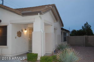 1287 S Bridgegate Dr, Gilbert, AZ 85296 photo 2