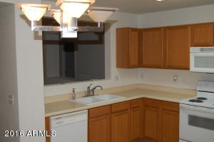 1287 S Bridgegate Dr, Gilbert, AZ 85296 photo 3